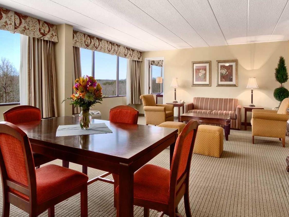 Doubletree By Hilton Charlottesville Exteriér fotografie