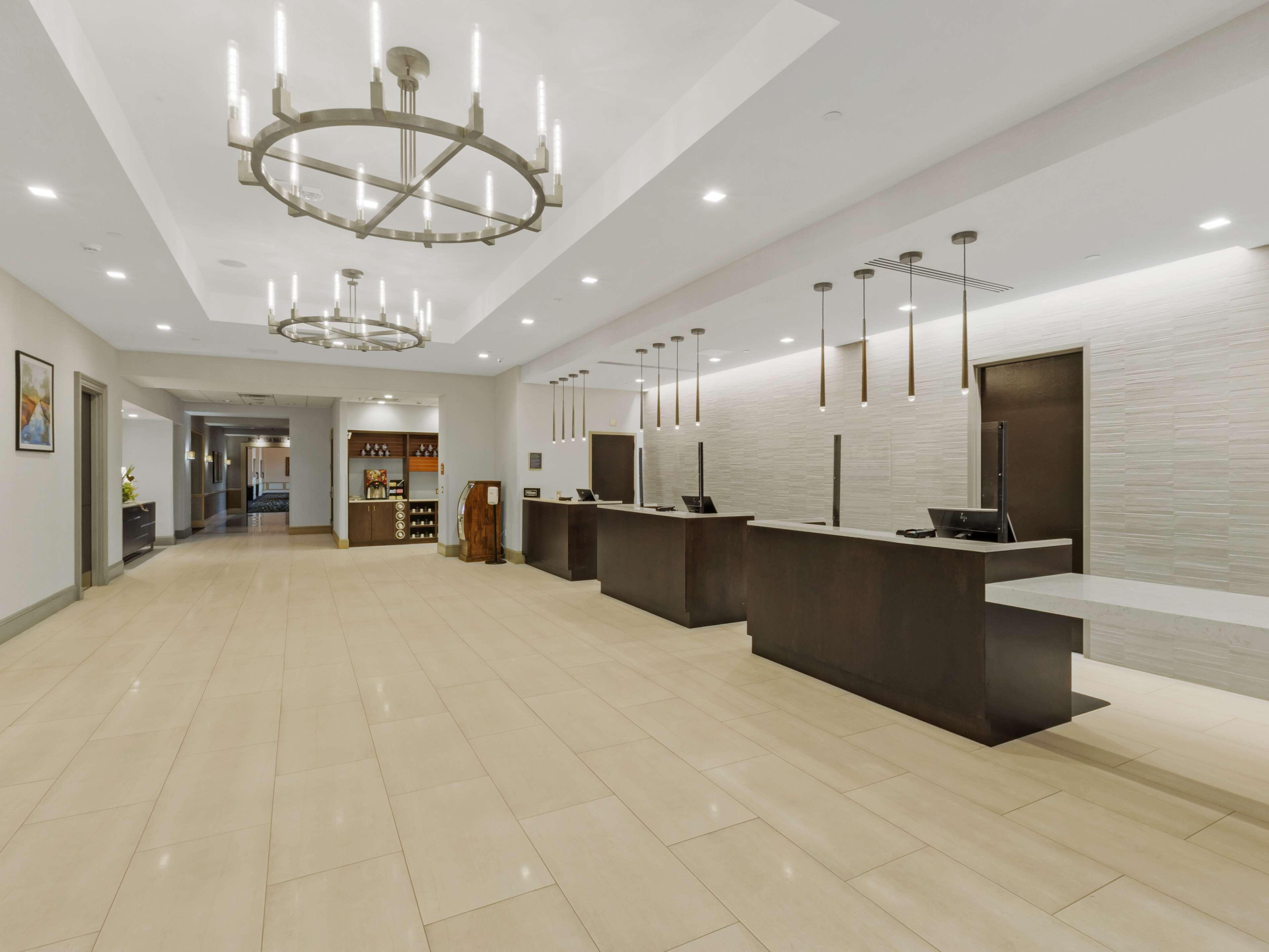 Doubletree By Hilton Charlottesville Exteriér fotografie