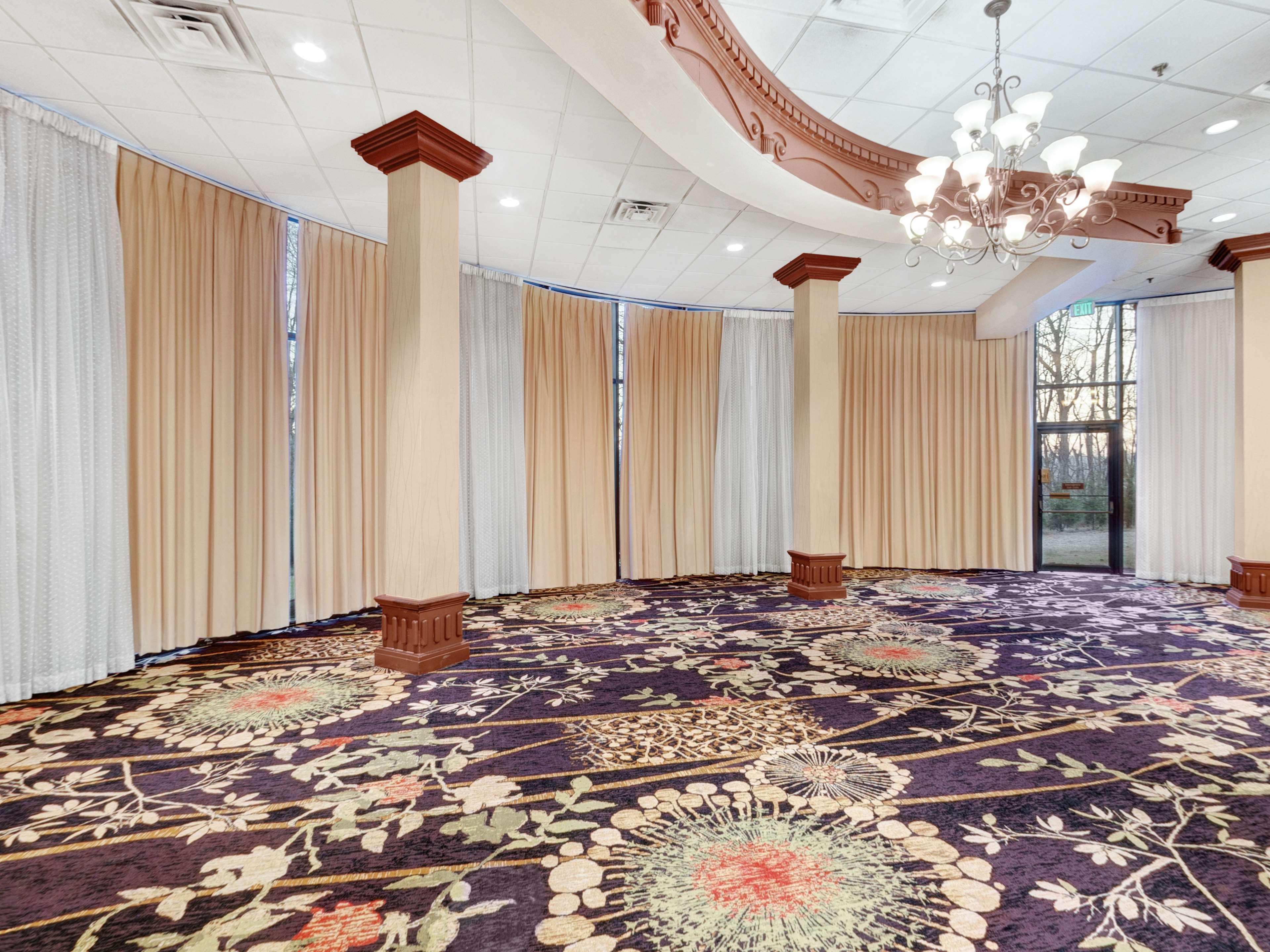 Doubletree By Hilton Charlottesville Exteriér fotografie