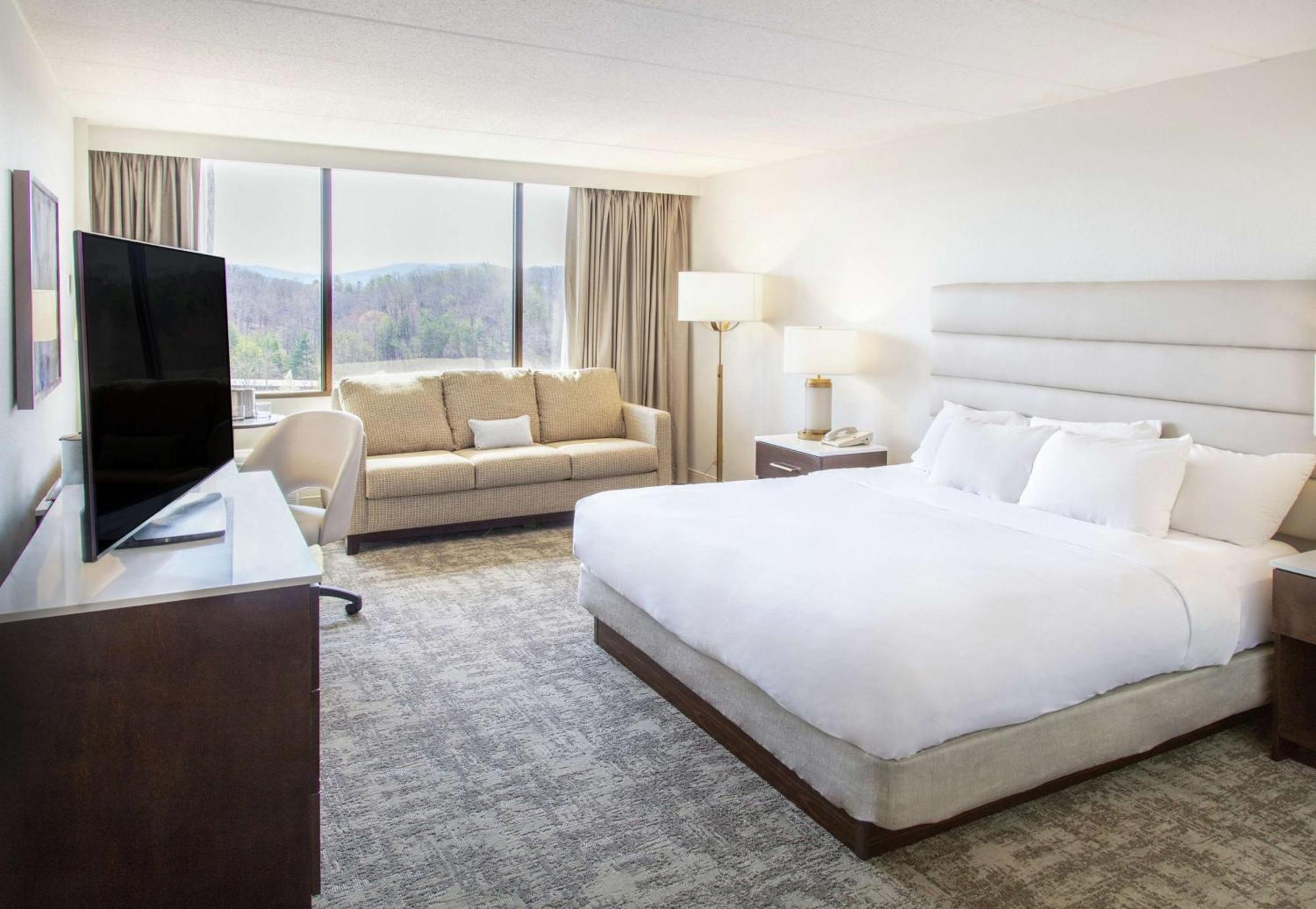 Doubletree By Hilton Charlottesville Exteriér fotografie